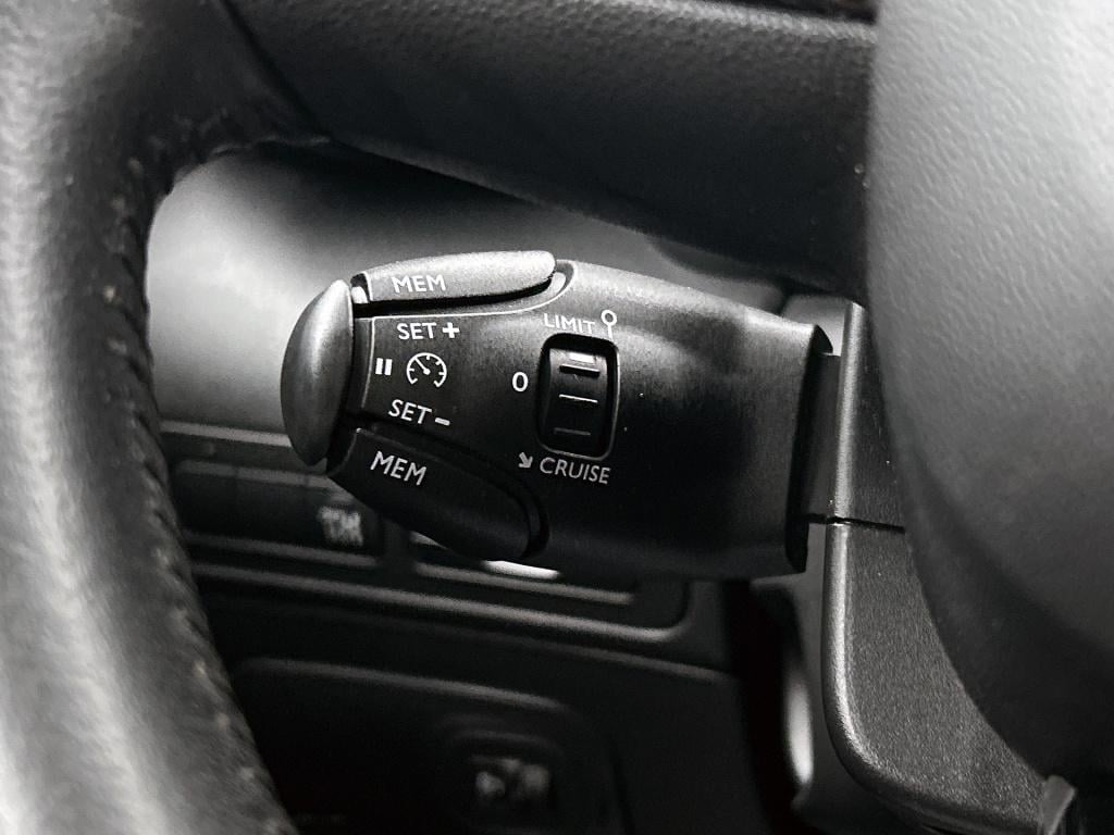 Citroen C3 Aircross 110 pk shine | rijklaar | panoramadak | keyless entry |