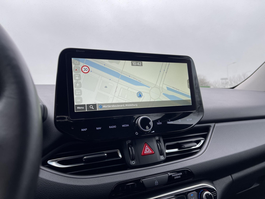 Hyundai I 30 wagon 1.0 t-gdi mhev comfort smart | navigatie | camera | appl