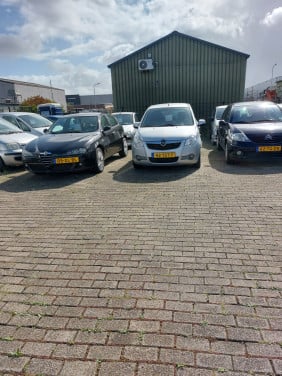 Te koop diverse auto.s  vanaf 750 euro