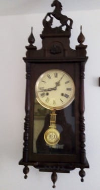Mooie wandklok €25,-