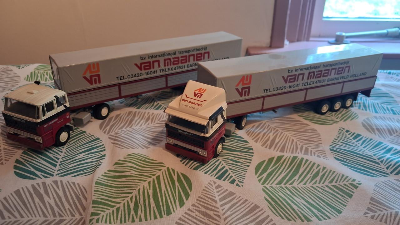 DAF miniaturen, nieuw, altijd achter glas gestaan