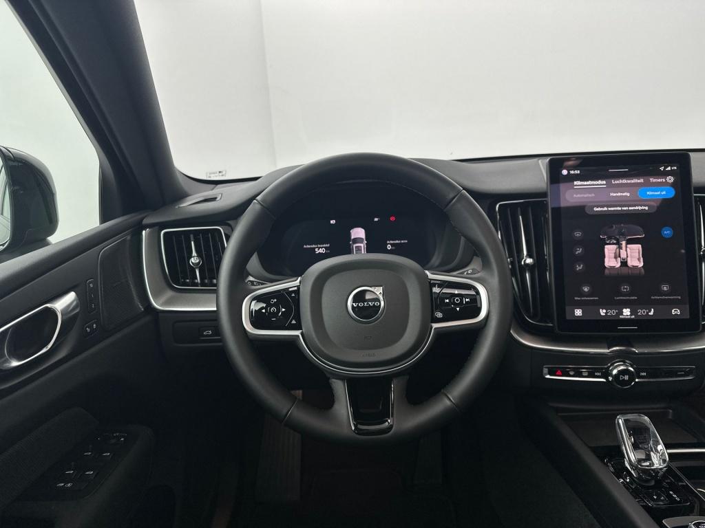 Volvo XC60 t8 455pk ultra black edition| pano| 360camera| hud| harman&kardo