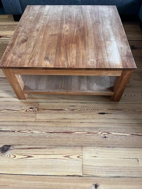 Houten salontafel