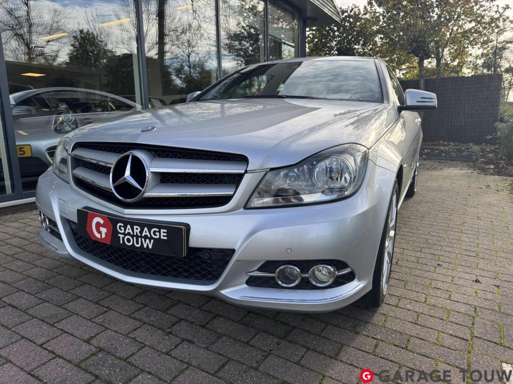Mercedes-Benz C-Klasse coupé 180 *origineel nl, 2e eigenaar*