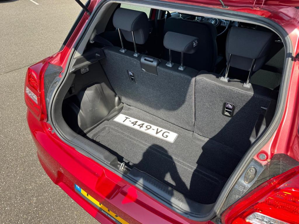Suzuki Swift 1.2 style smart hybrid