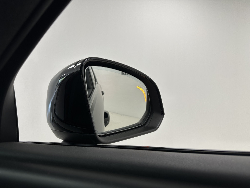 Volvo XC40 1.5 t4 rech r-design | trekhaak | adaptief cc. | 360 camera |