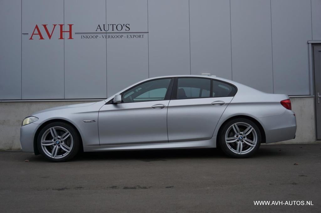 BMW 5 Serie 530i high executive
