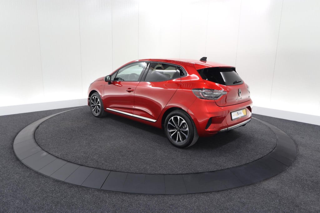 Renault Clio 1.6 e-tech full hybrid 145 techno | 360 camera | navigatie | a