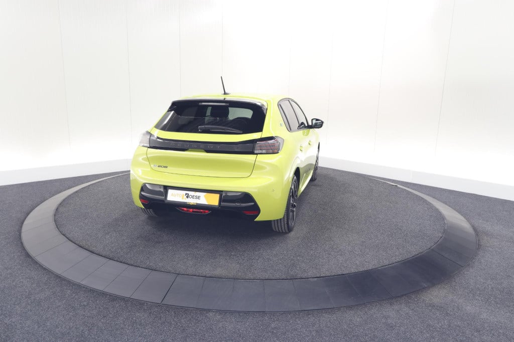 Peugeot 208 ev allure 50 kwh | stoelverwarming | apple carplay | parkeersen