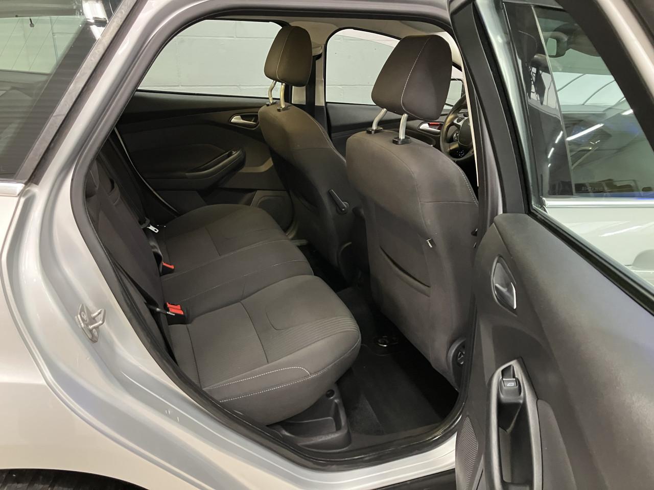 Ford Focus wagon met trekhaak!