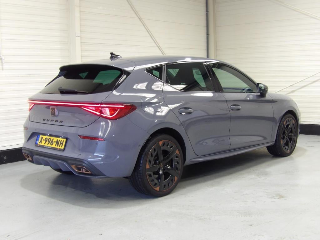 Cupra Leon 1.4 e-hybrid 245pk dsg-6 adrenaline