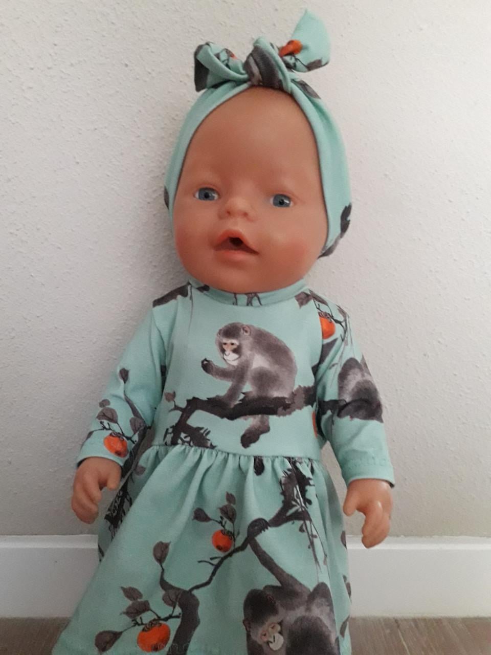 Poppenkleertjes baby born 43 cm.