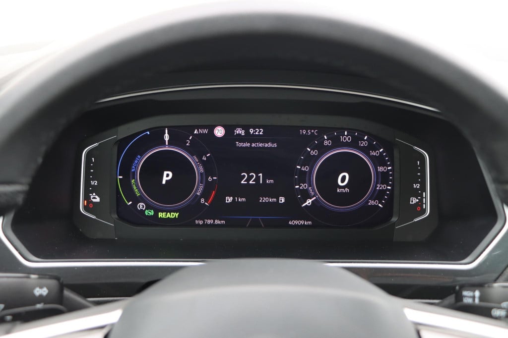 Volkswagen Tiguan 1.4 tsi ehybrid r-line business+ 245pk dsg6