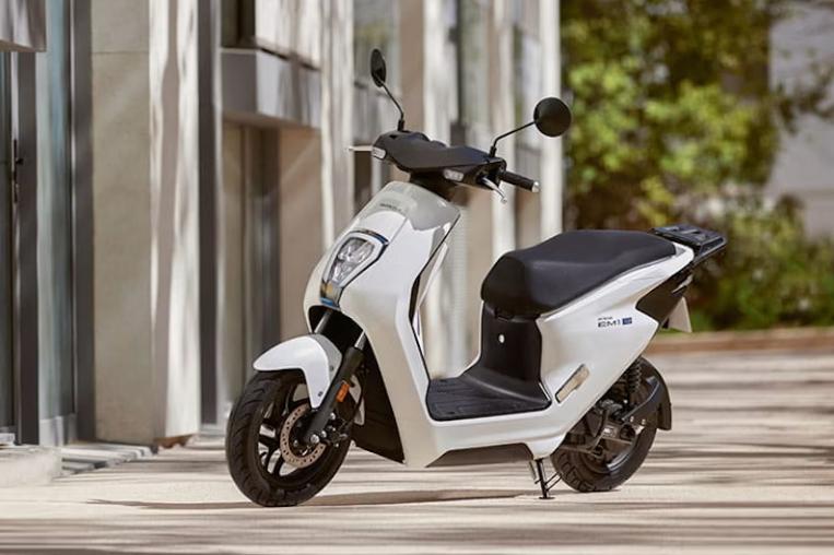 Honda EM1e - elektrische scooter 45km/u