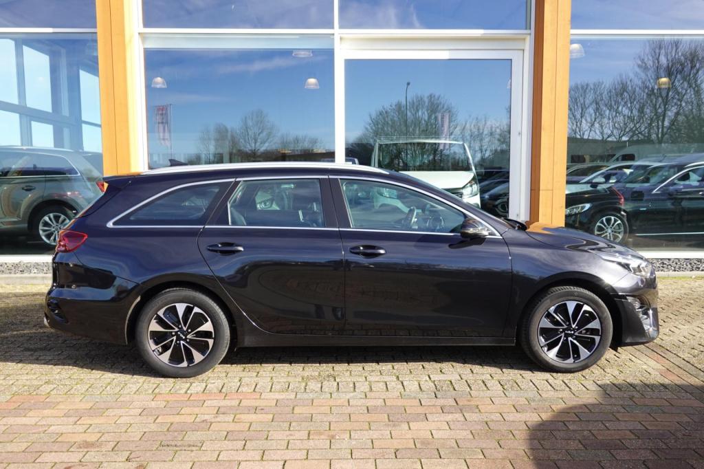 Kia Ceed Sportswagon 1.6 gdi phev dynamicline