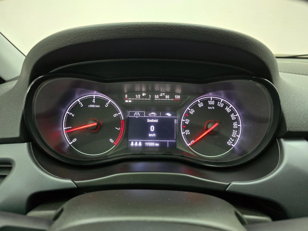 Opel Corsa occasion turbo business+ met carplay radio en cruisecontrol | tw