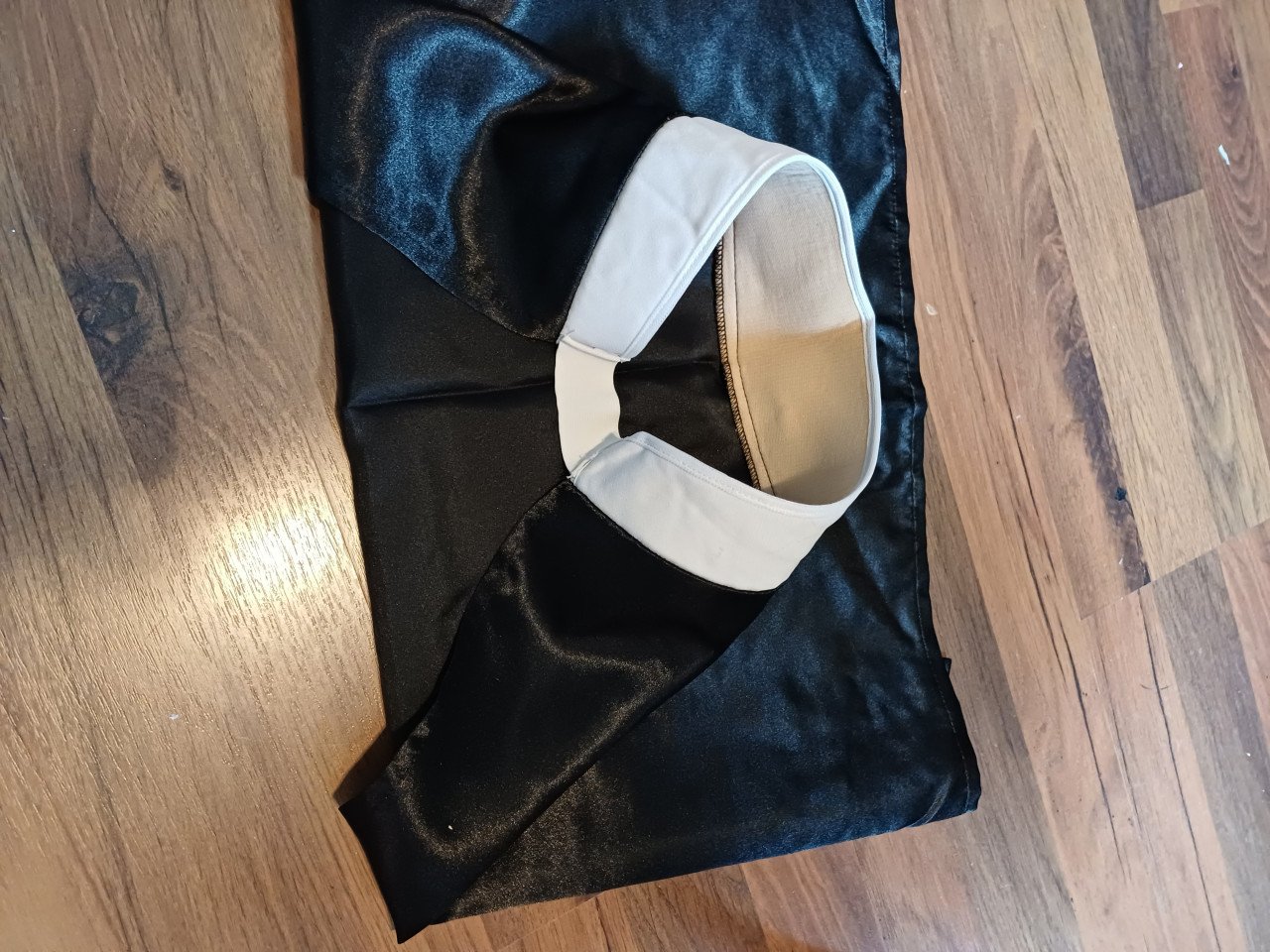 Carnaval - nonnenpakjes 2 stuks