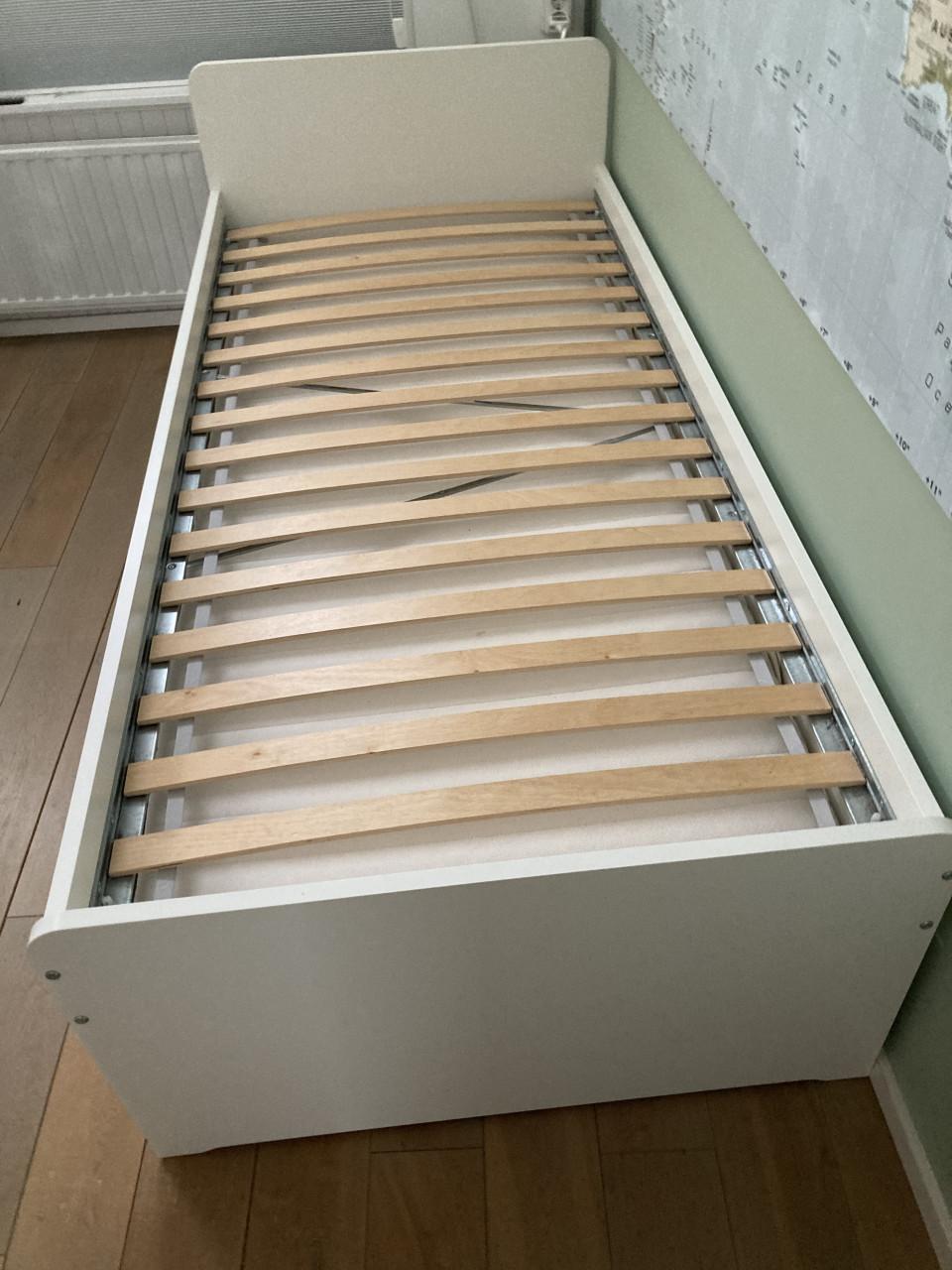 Bed met onderschuifbed en 2 lades IKEA Släkt 90 x 200 cm