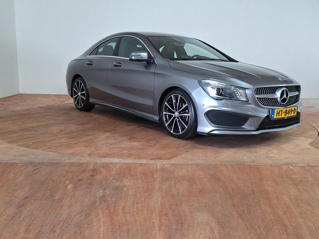 Mercedes-Benz Cla 180 ambition | amg