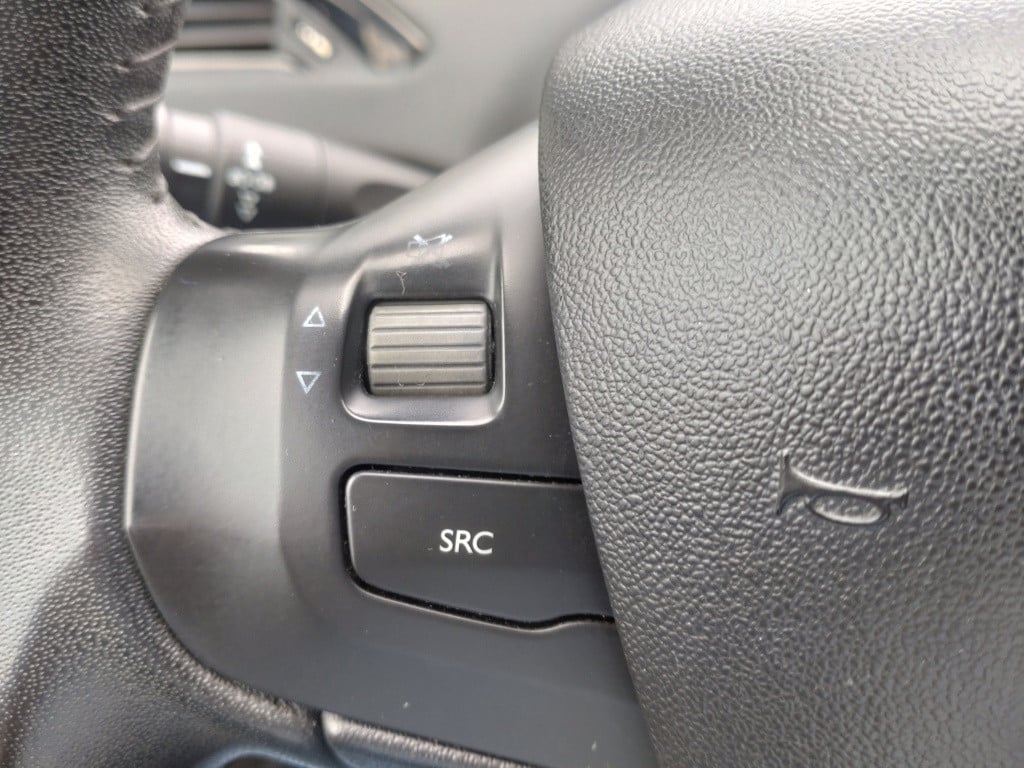 Peugeot 208 1.2 vti urban soul