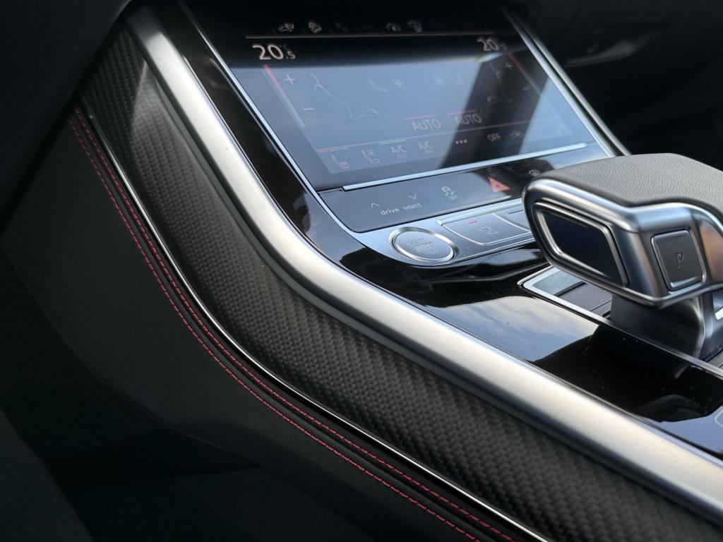 Audi Q8 60 tfsi e 560pk quattro aero abt power pakket | carbon pakket