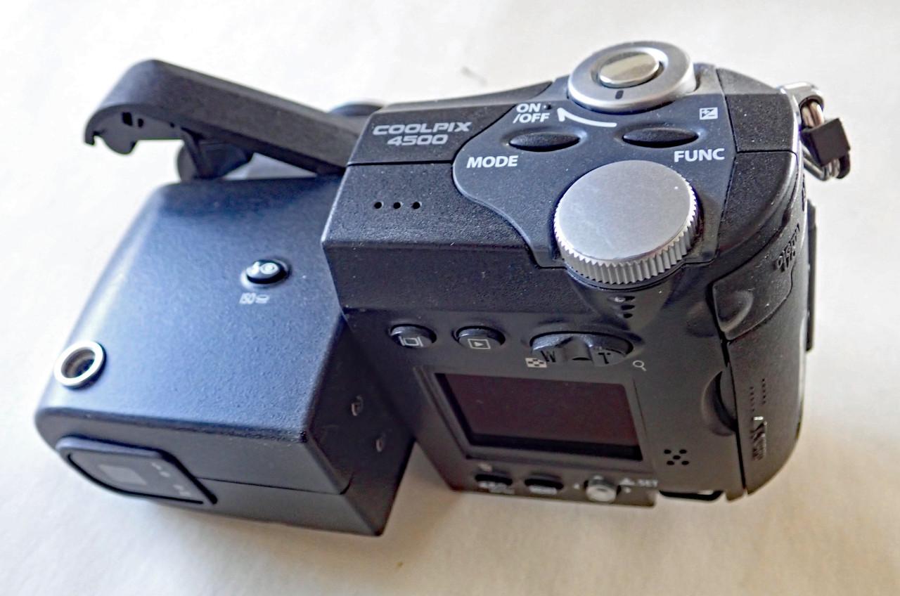 NIKON Coolpix 4500 Digital Camera