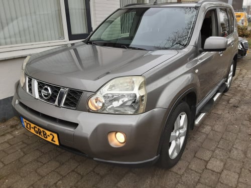 Nissan X-Trail 2.0 SE 4WD