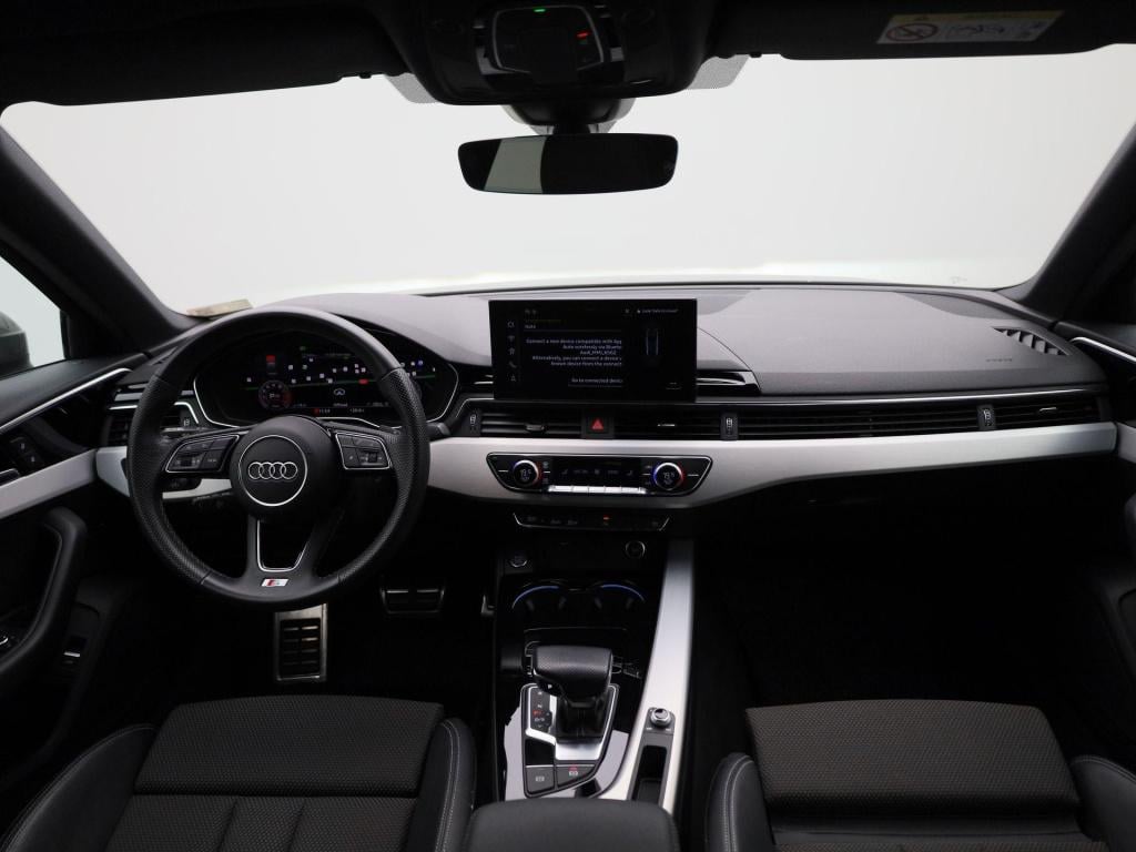 Audi A4 limousine 35 tfsi s edition competition | automaat | virtual cockpi