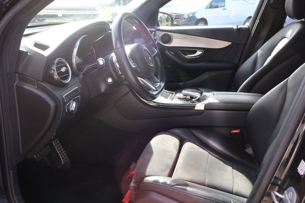 Mercedes-Benz Glc coupé 250 4matic premium l amg l schuif- kanteldak l coma