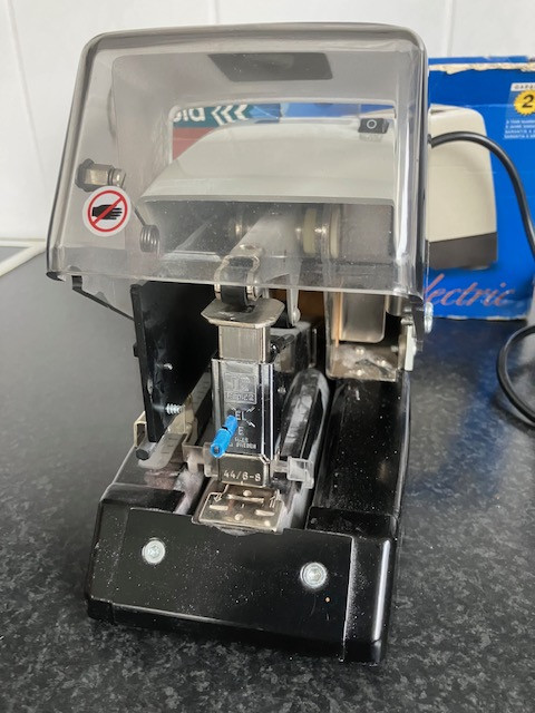 Elektrische nietmachine Rapid