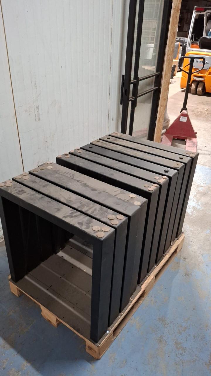 Grote partij salontafel en eettafel onderstellen