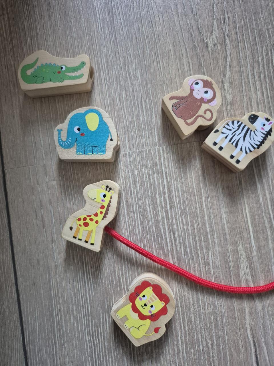 Ses my first kralen rijgen