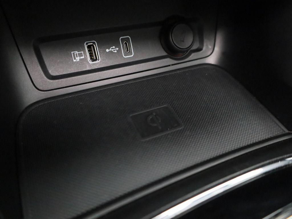 MG Zs Ev long range luxury 70 kwh | leder | panoramadak | led koplampen | 3