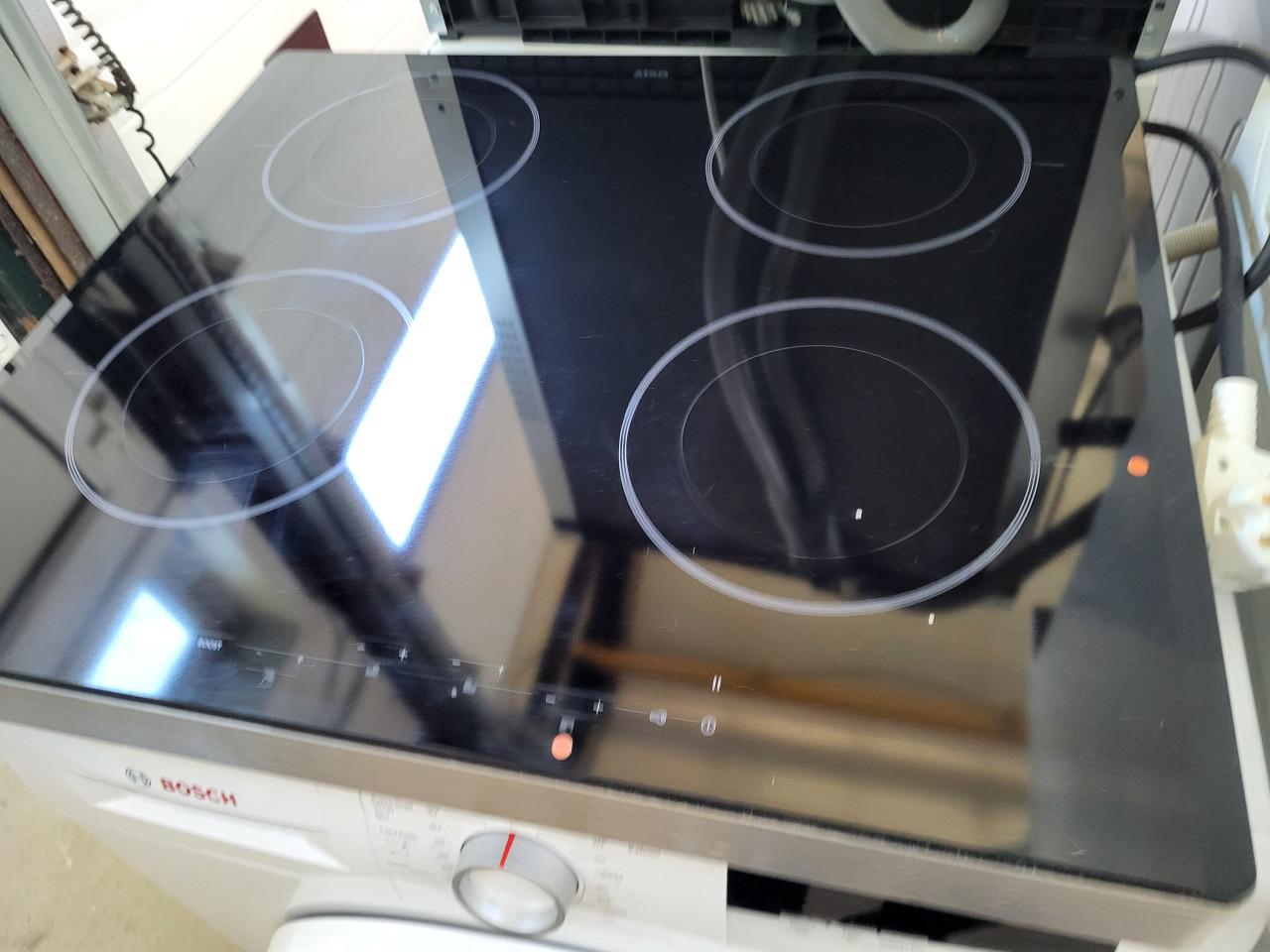 Atag ki6111p inductiekookplaat vrijstaand 2 fase