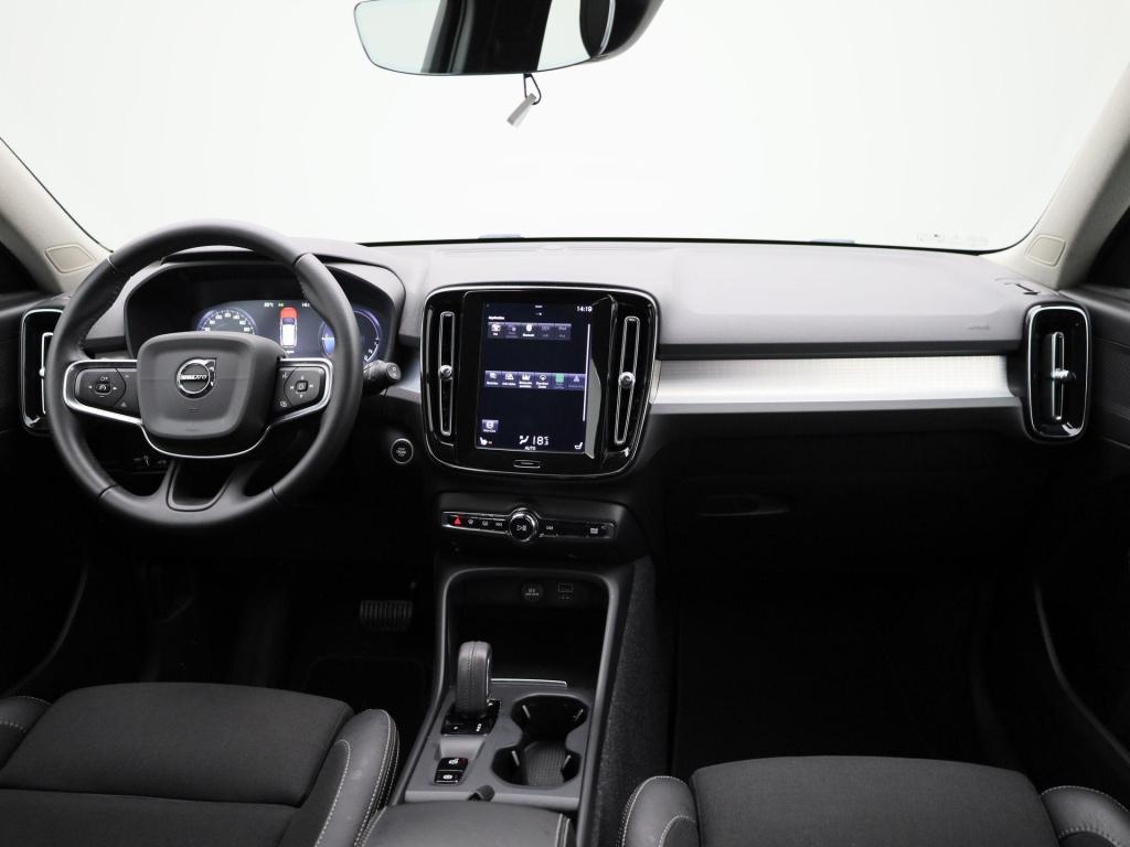 Volvo XC40 1.5 t5 recharge inscription expression | automaat | apple carpla