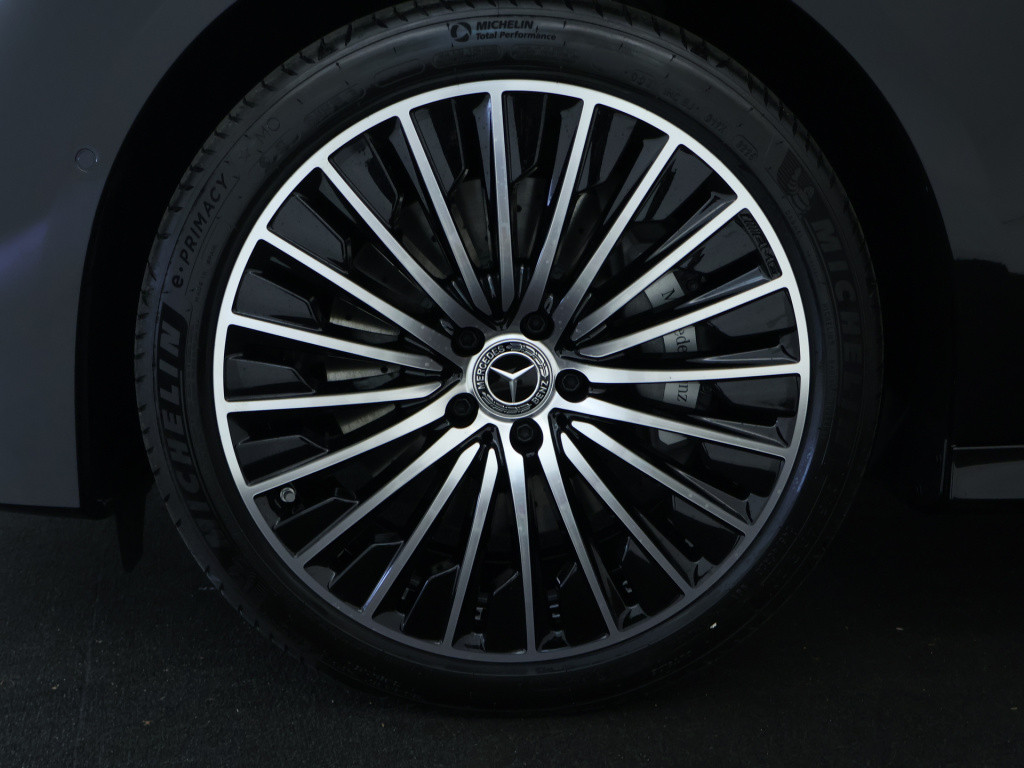 Mercedes-Benz E-Klasse 300 e sport edition | trekhaak | nightpakket | premi