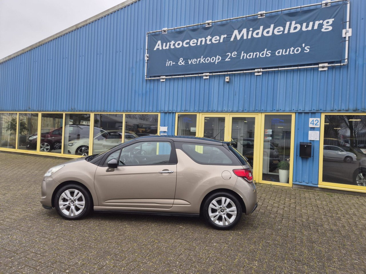 Citroen DS3 1.4 Chic bj:2010 airco lm-velgen i.z.g.st