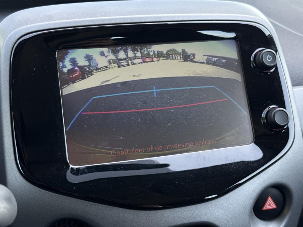 Toyota Aygo 1.0 vvt-i x-play | cruisec. | camera | airco | carplay | sportv