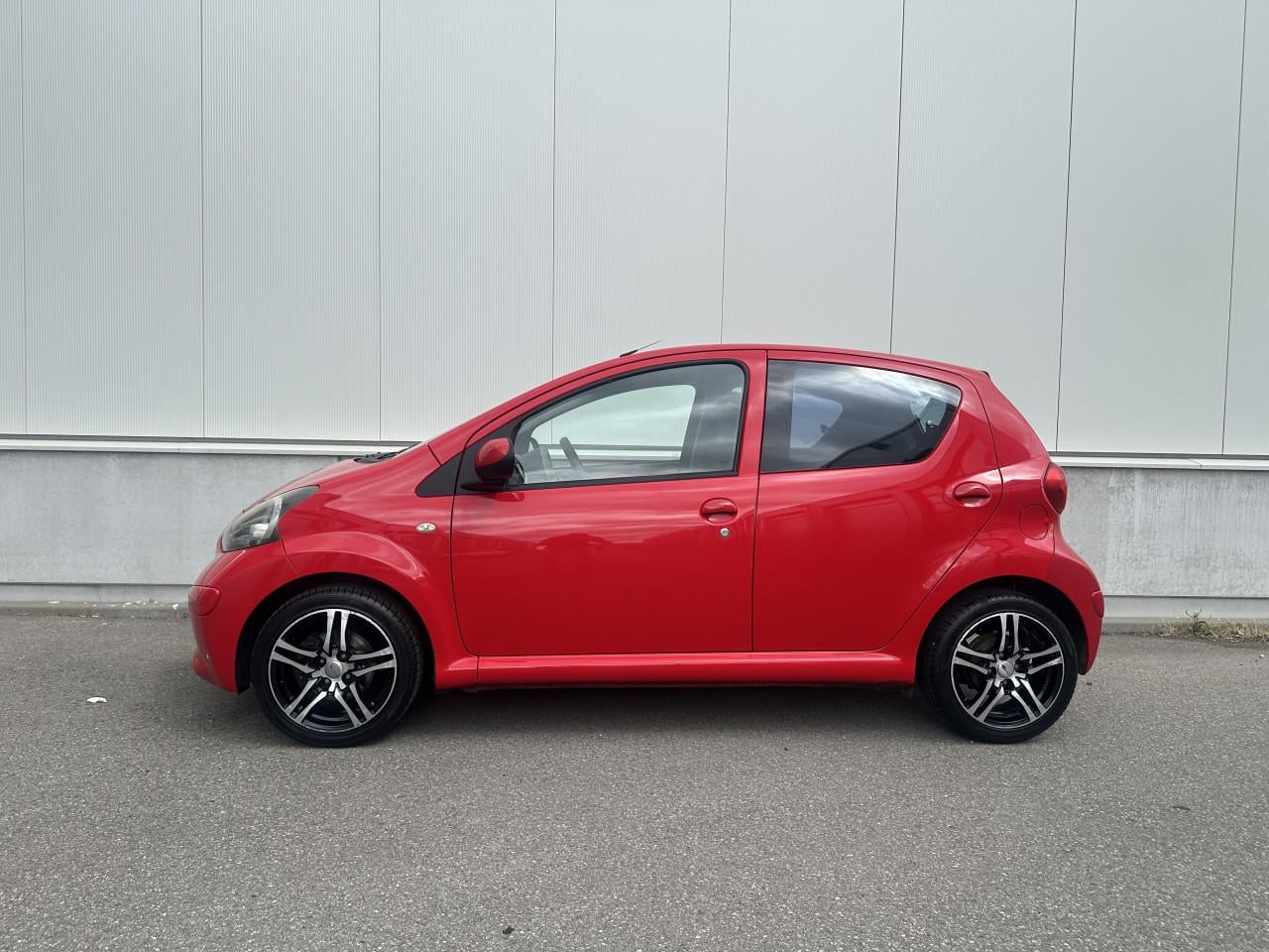 Toyota Aygo 1.0-12V + / Elektr. ramen / NAP / APK t/m 05-2027