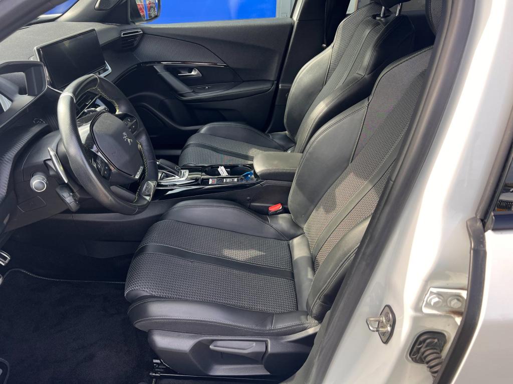Peugeot 2008 1.2 puretech gt automaat, elektr. panodak enz....