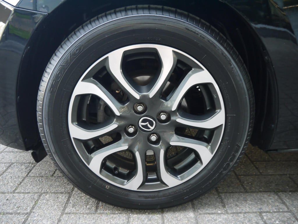 Mazda 2 1.5 skyactiv-g gt-m line