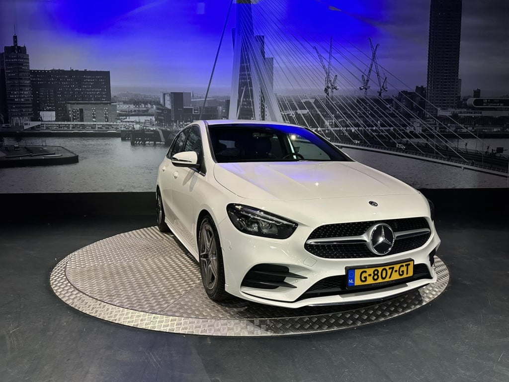 Mercedes-Benz B-Klasse 200 business solution amg