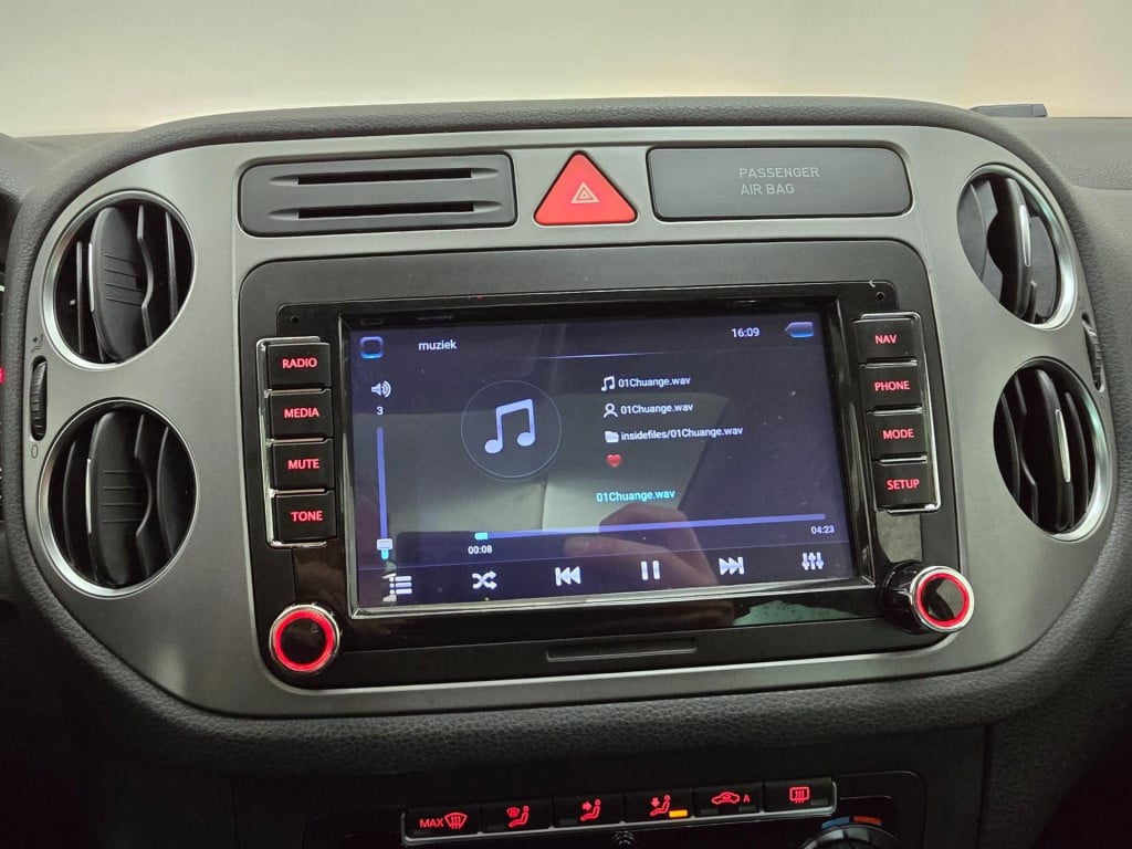 Volkswagen Tiguan occasion 2.0 tsi sport&style 4motion met panoramadak en c