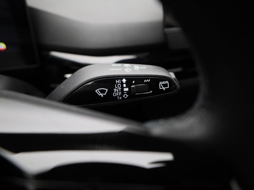 MG Mg4 Ev electric standard 51 kwh | navigatie | apple carplay / android au