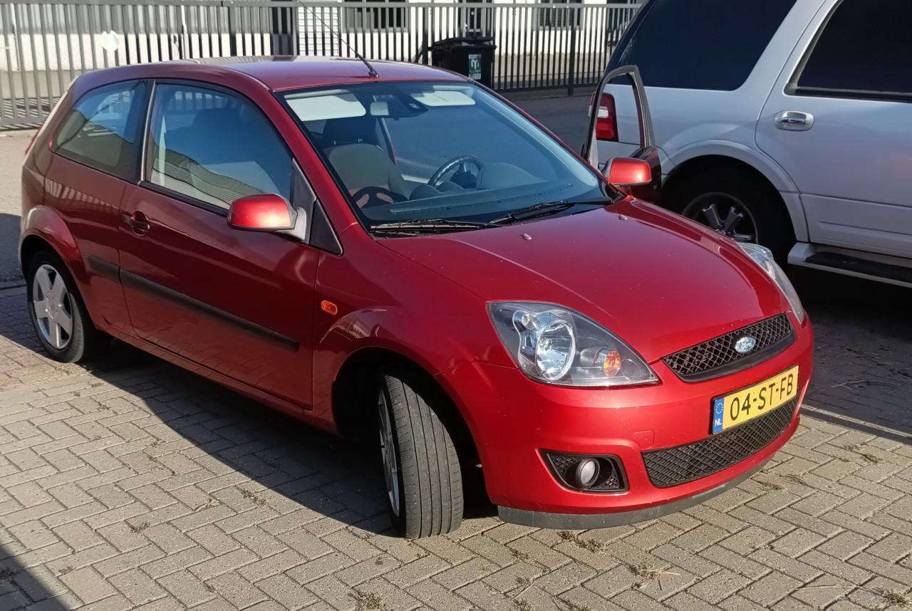 Ford Fiesta 2006 / 80.000KM