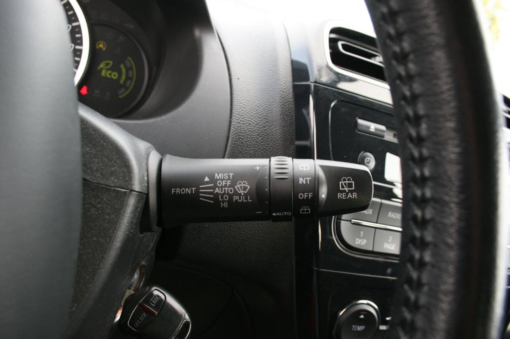 Mitsubishi Space Star 1.0 bright / pdc / climate / cv / dealer ond.