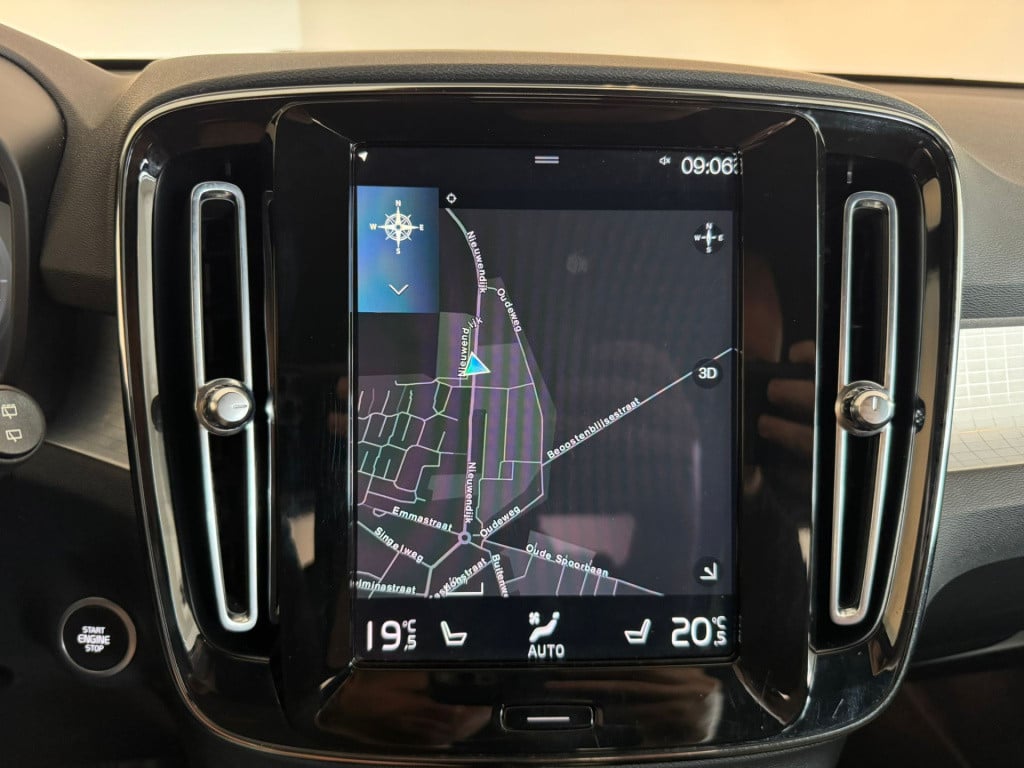 Volvo XC40 1.5 t4 recharge inscription expression