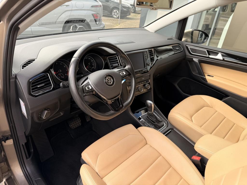 Volkswagen Golf Sportsvan 1.2 tsi highline dsg automaat | leder | trekhaak!