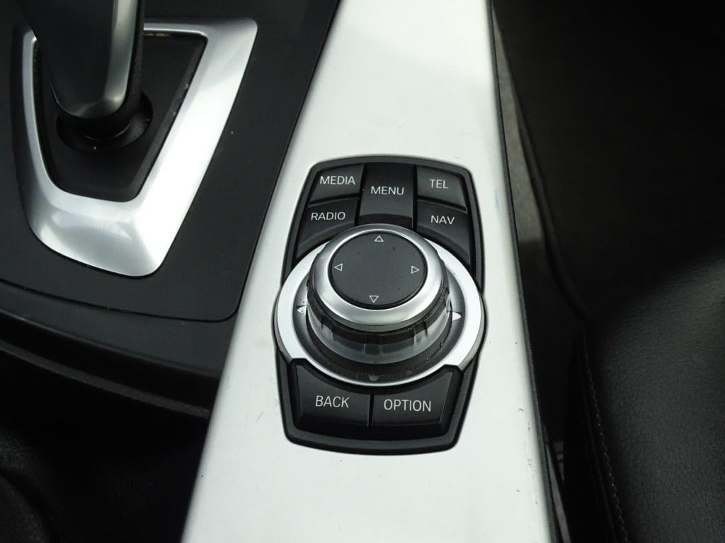 BMW 3-serie 316i upgrade edition automaat | leder | schuif-/kanteldank | xe