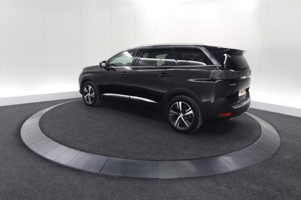 Peugeot 5008 hybrid 136 e-dcs6 gt | camera | dodehoekdetectie | navigatie |